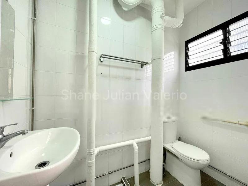 4 Room (4A) HDB for Rent in  222 Tampines Street 24 - Image 12